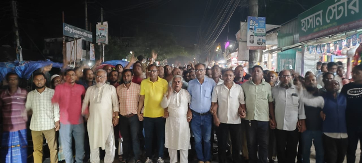 ময়মনসিংহ-৩ আসনে বিএনপির মনোনয়ন পরিবর্তনের দাবিতে গৌরীপুরে বিক্ষোভ