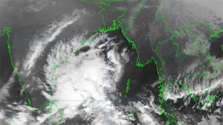 বঙ্গোপসাগরে লঘুচাপের প্রভাবে বিভিন্ন অঞ্চলে বৃষ্টির সম্ভাবনা