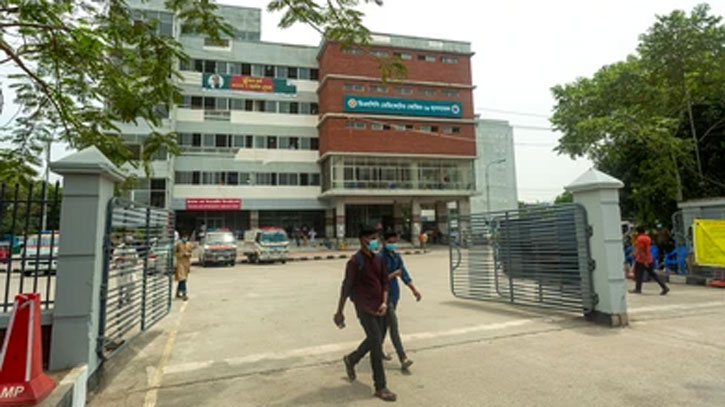 মহাখালী ডিএনসিসি ডেডিকেটেড হাসপাতালে হিটস্ট্রোক সেন্টার চালু মহাখালী ডিএনসিসি ডেডিকেটেড হাসপাতালে হিটস্ট্রোক সেন্টার চালু