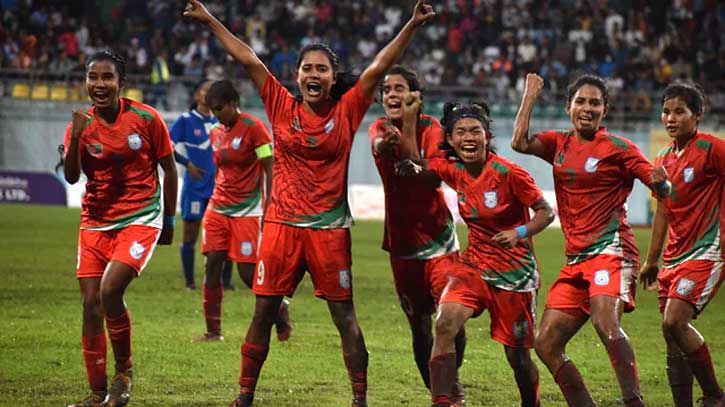 নেপালকে হারিয়ে সাফ ফুটবলে চ্যাম্পিয়ন বাংলাদেশ নেপালকে হারিয়ে সাফ ফুটবলে চ্যাম্পিয়ন বাংলাদেশ