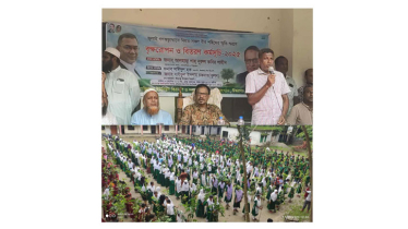 ঈশ্বরগঞ্জে শহীদদের স্মরণে বৃক্ষরোপণ ও চারা বিতরণ