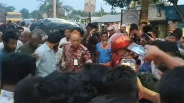 ঈশ্বরগঞ্জে বাস-মাহিন্দ্রা সংঘর্ষে নিহত ৩, আহত ৪