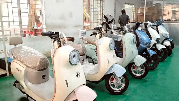 ইলেকট্রিক মোটরসাইকেল বাজারজাত শুরু করলো এটলাস