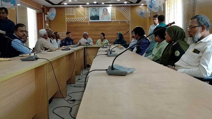 আটোয়ারীতে বুদ্ধিজীবী দিবস ও স্বাধীনতা দিবস উদযাপনে সভা আটোয়ারীতে বুদ্ধিজীবী দিবস ও স্বাধীনতা দিবস উদযাপনে সভা