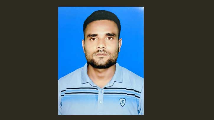 আজিজুলের খুনিদের ফাঁসি চায় তার স্ত্রী ও বাবা আজিজুলের খুনিদের ফাঁসি চায় তার স্ত্রী ও বাবা