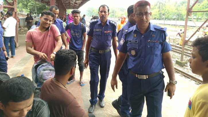 দিনাজপুর-ঠাকুরগাঁও-পঞ্চগড় রেলস্টেশনে নিরাপত্তা ব্যবস্থা জোরদার