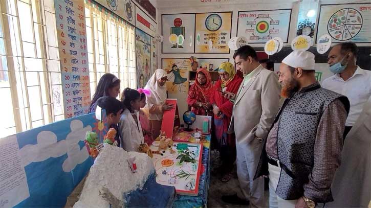 আব্দুল শেখ মেমোরিয়াল সরকারি প্রাথমিক বিদ্যালয়ে বিজ্ঞানমেলা অনুষ্ঠিত আব্দুল শেখ মেমোরিয়াল সরকারি প্রাথমিক বিদ্যালয়ে বিজ্ঞানমেলা অনুষ্ঠিত