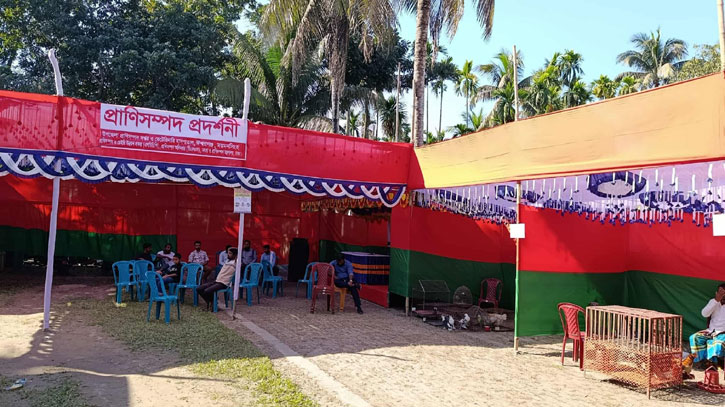 সরকারি বরাদ্দ থাকার পরেও মেলা আয়োজনে বিভিন্ন ওষুধ কোম্পানির কাছ থেকে নাস্তার সহযোগীতা নিয়েছেন প্রাণীসম্পদ কর্মকর্তা