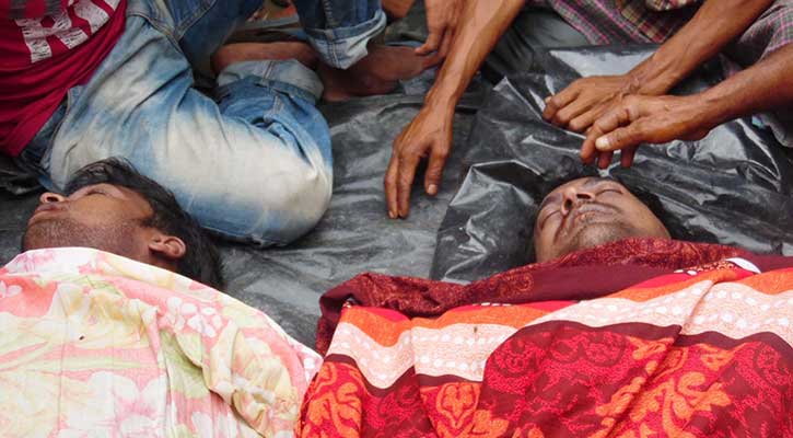 হাতীবান্ধায় বিদ্যুৎস্পৃষ্ট হয়ে কলেজ ছাত্রসহ ৪ জনের মৃত্যু হাতীবান্ধায় বিদ্যুৎস্পৃষ্ট হয়ে কলেজ ছাত্রসহ ৪ জনের মৃত্যু